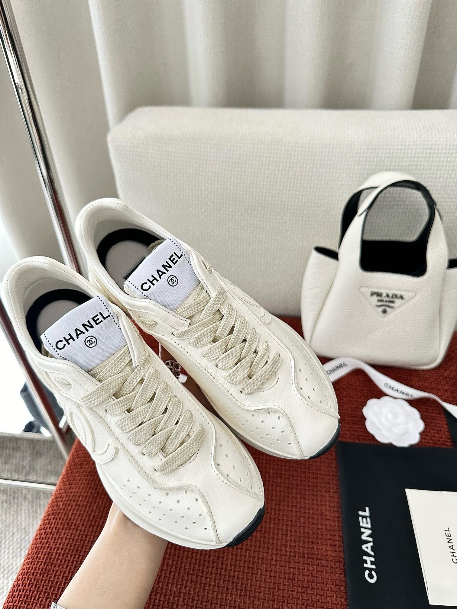 2025 Leather Sneakers