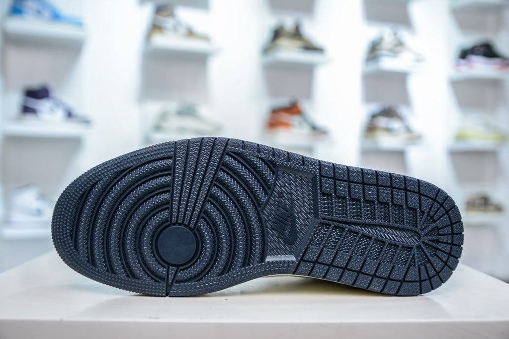 Limited Edition Low-Top Sneakers